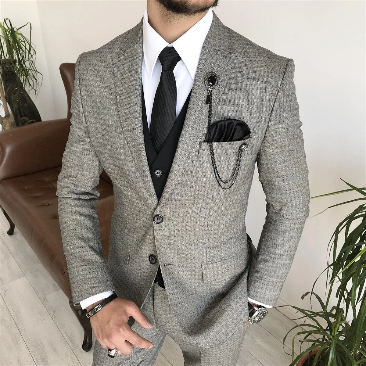 Bojoni Cagliari Grey Slim-Fit Suit 3-Piece