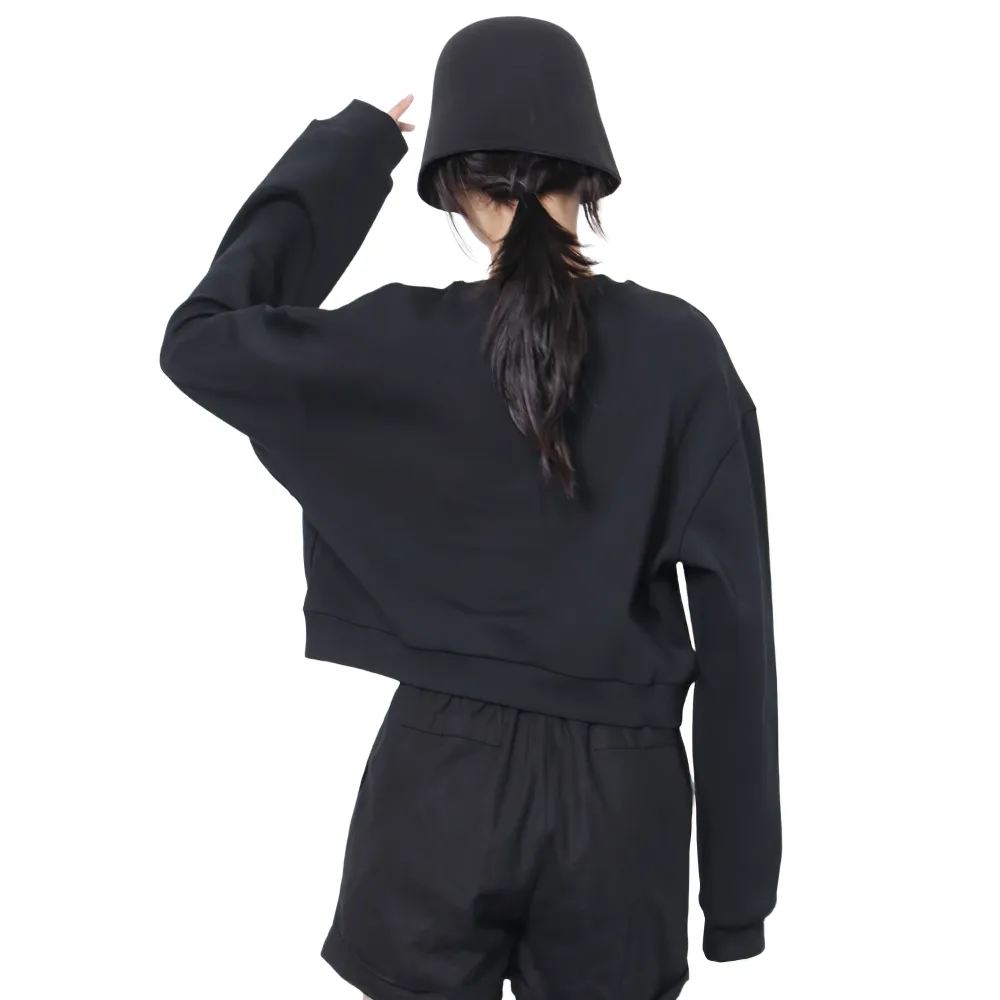 Fashion Black Round Neck Long Sleeve Sweatshirt / Women's Solid Loose Sweatshirts