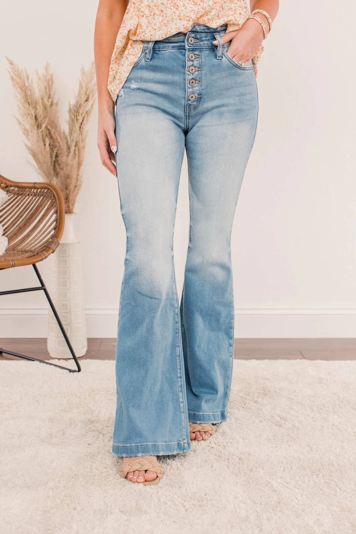 KanCan Curvy Flare Jeans- Carol Wash