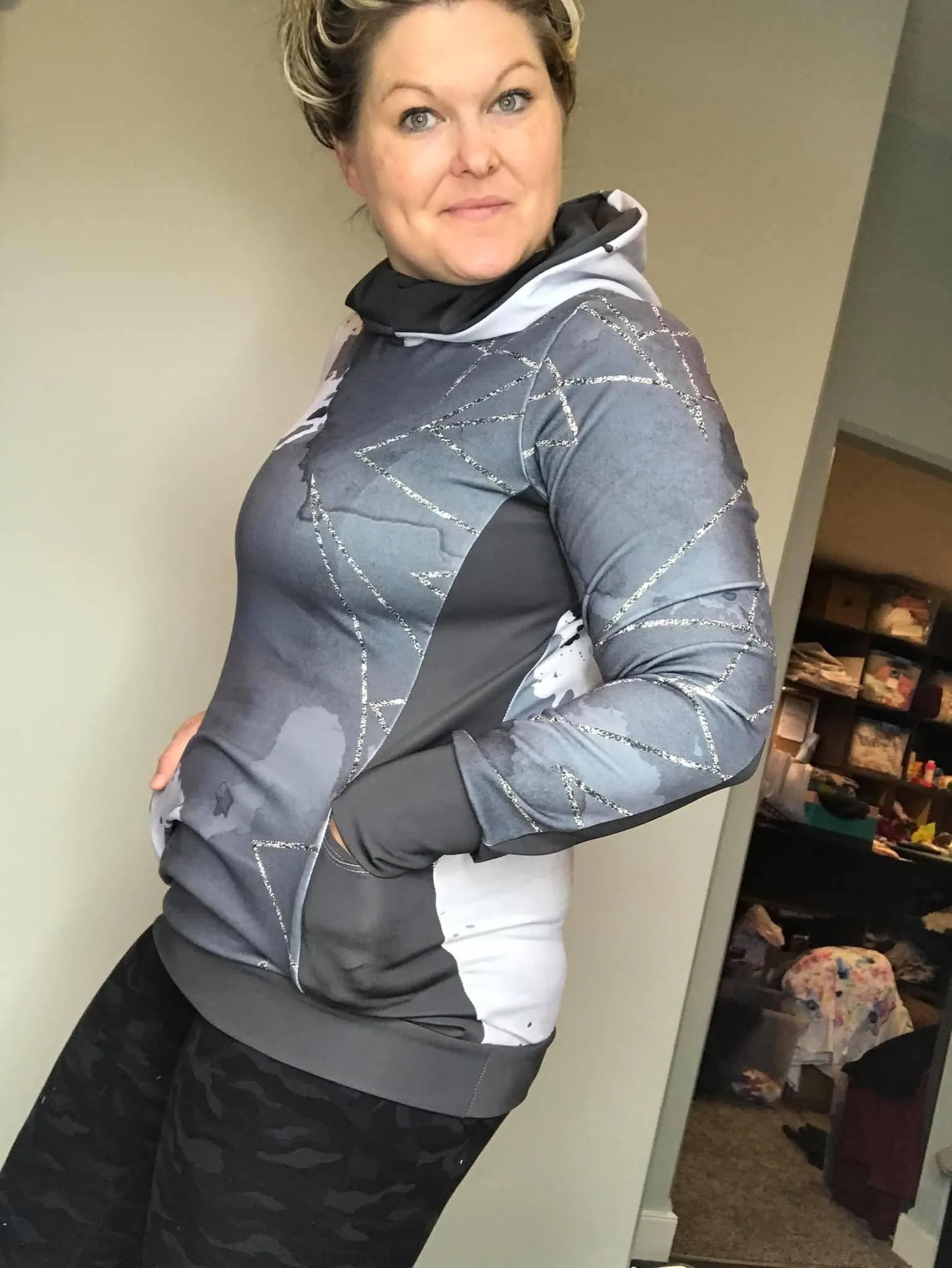 Ladies’ Back Country Pullover Style