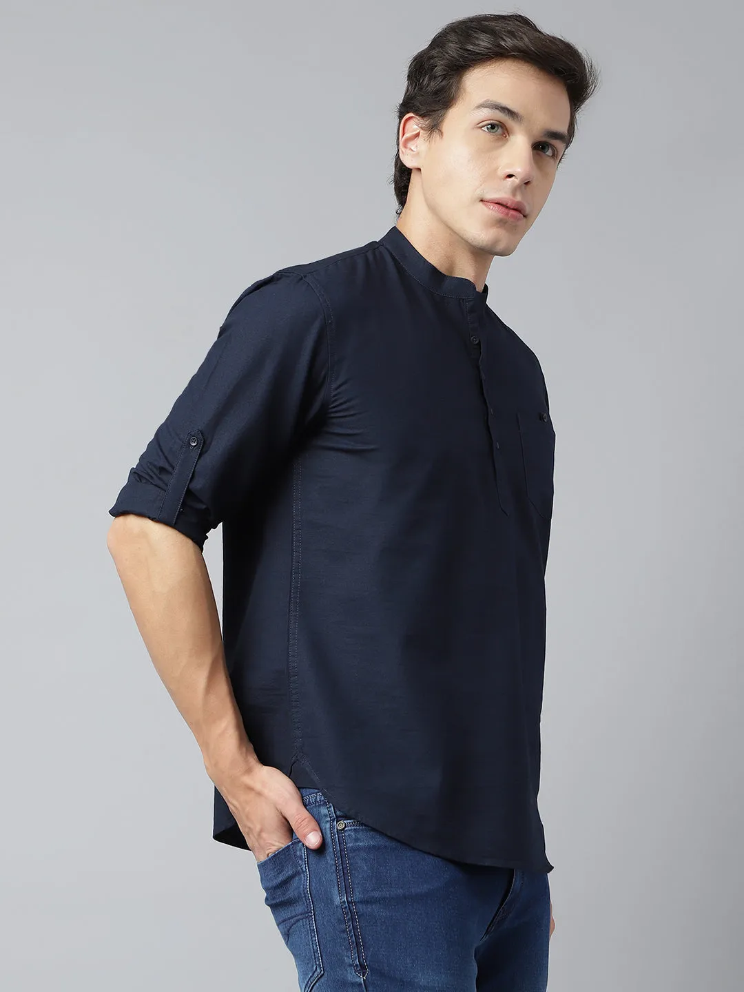 Men Navy Standard Fit Solid Kurta