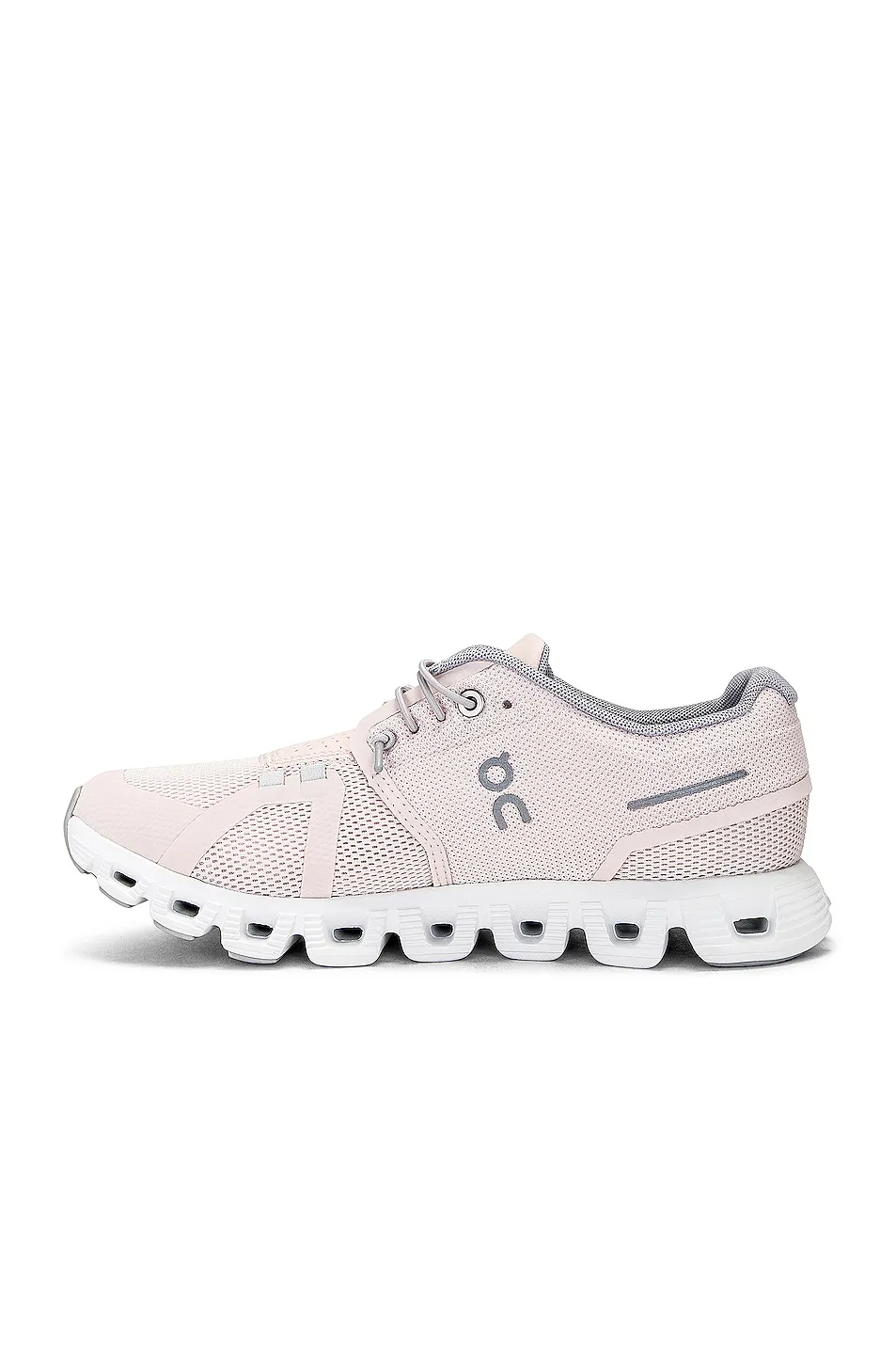 On Cloud 5 Sneaker 
        