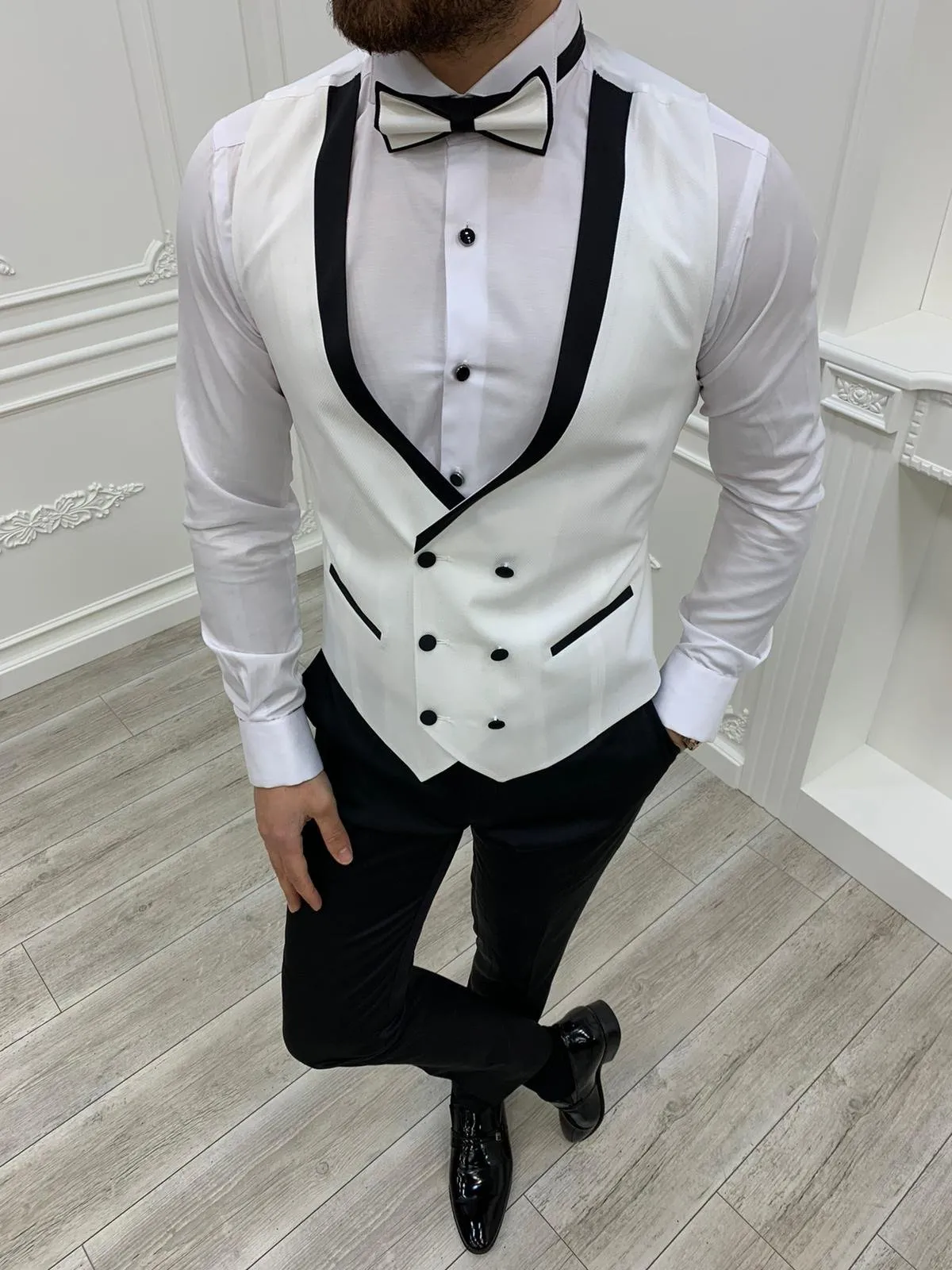 Serra Royal White Slim Fit Tuxedo