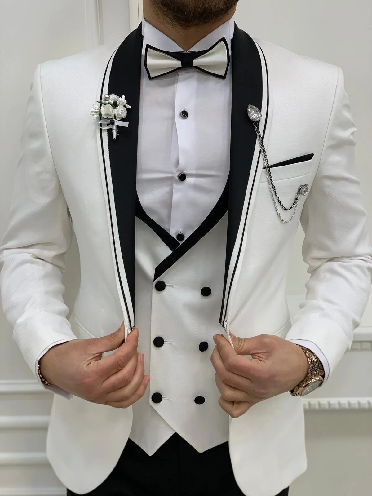 Serra Royal White Slim Fit Tuxedo