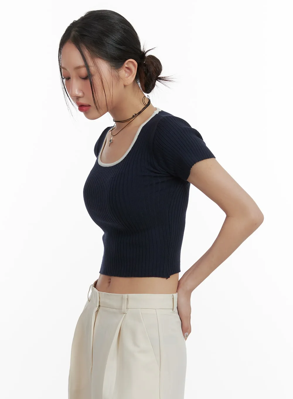 Solid U Neck Crop Top OA416