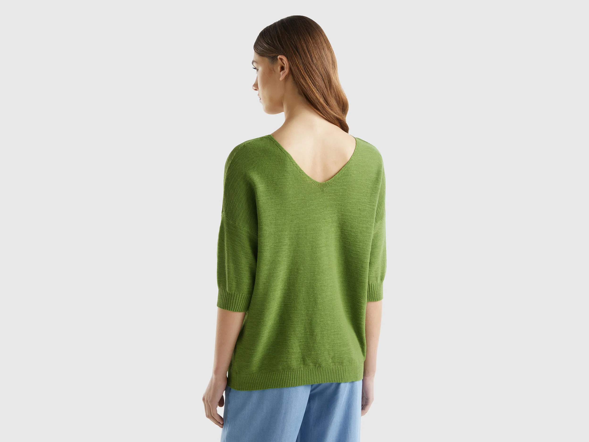 Sweater in linen and cotton blend - Military Green | Benetton